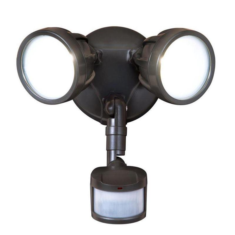 Luminaria LED Para Exterior 5000K 1600lm con Sensor de Movimiento HALO